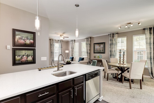 Huntington at King Farm apartments — community photo - Huntington at King Farm