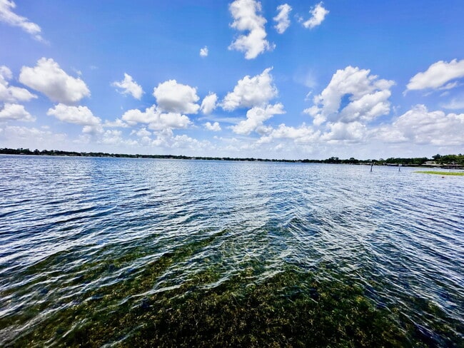 Photo - 7210 Seminole Dr House