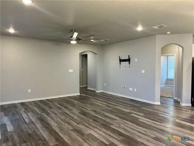 Foto del edificio - 7817 Purvis St