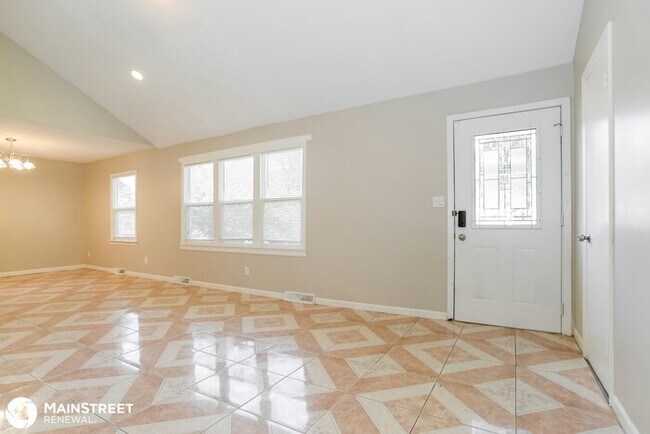 Building Photo - 2702 S GLENWOOD AVE, INDEPENDENCE, MO 64052