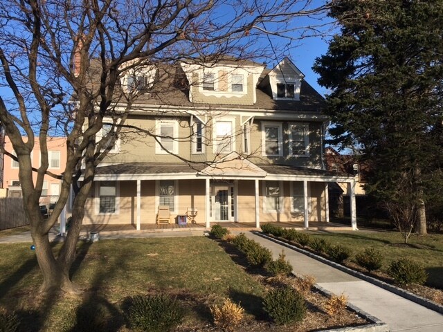 Foto del edificio - 570 City Island Ave