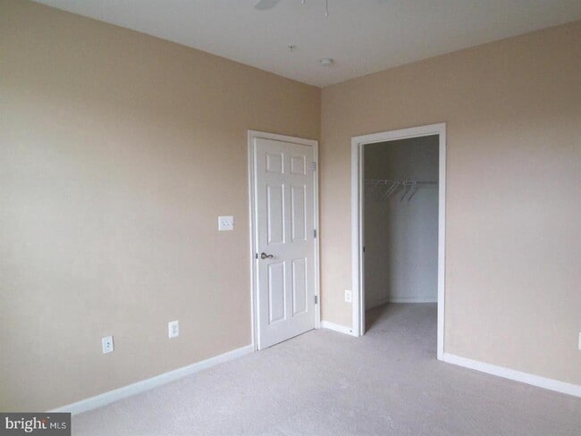 Building Photo - 21222 McFadden Square