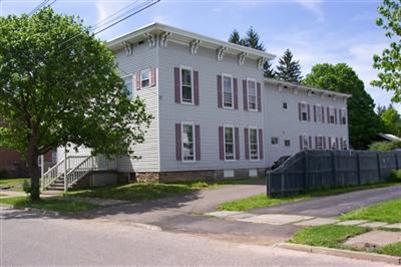 Primary Photo - 46 Henry St