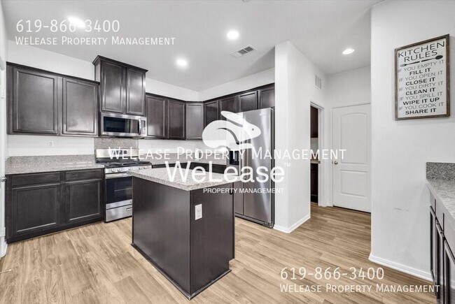 Building Photo - 37355 Paseo Tulipa