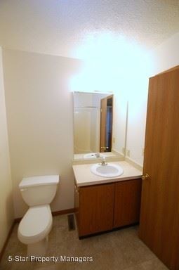 Foto del edificio - 206 S Silverwood Ln