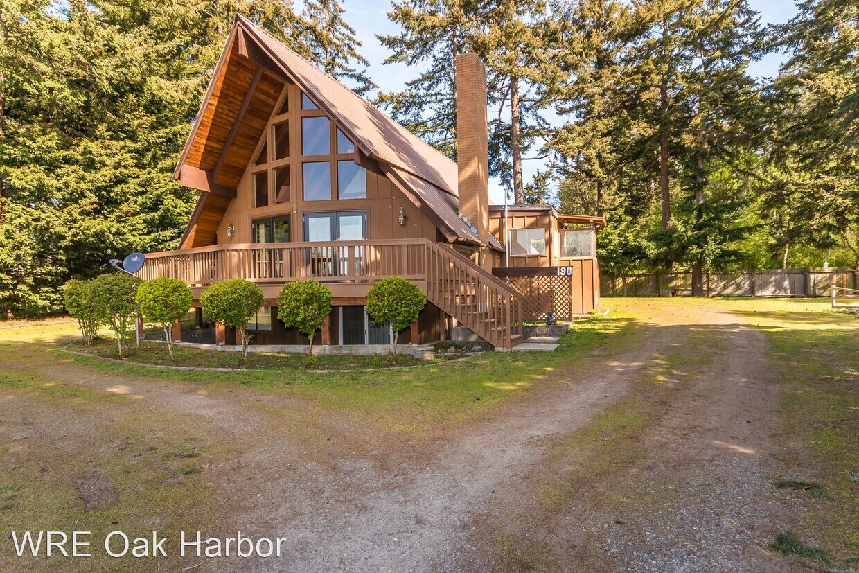 Foto principal - 3 br, 3 bath House - 190 NW Delta Court