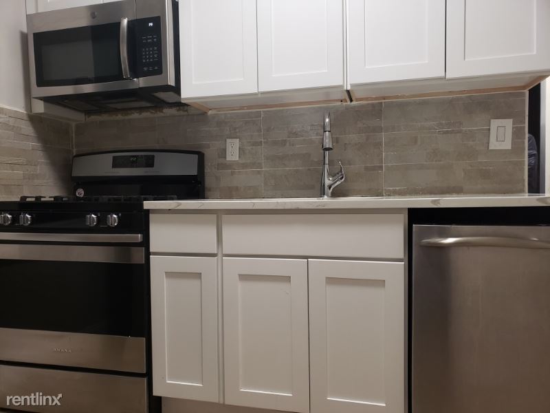 Foto principal - 5105 Hudson Ave
