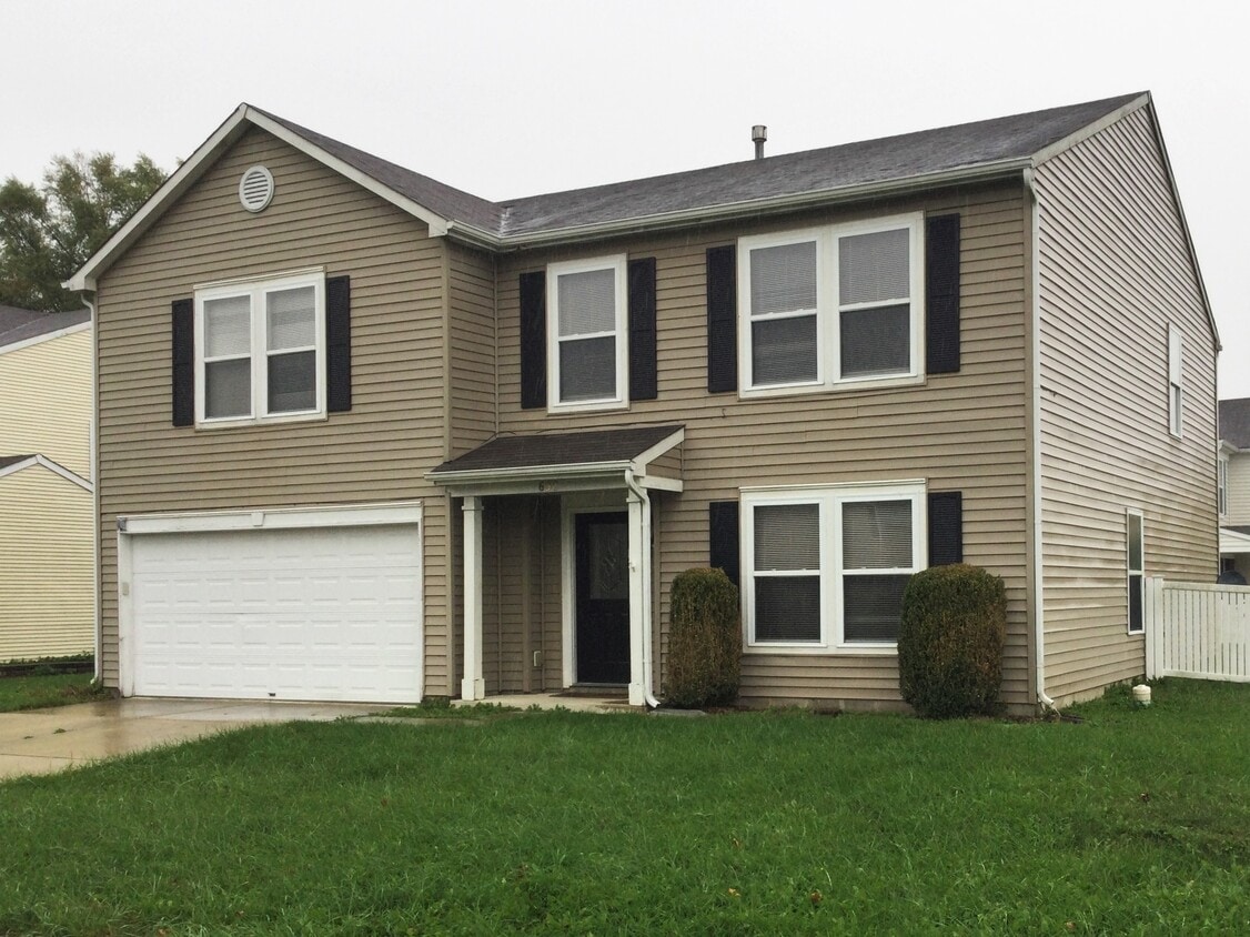 632 Highpointe Boulevard House Rental in Shelbyville, IN