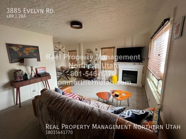 Foto del edificio - 3885 Evelyn Rd