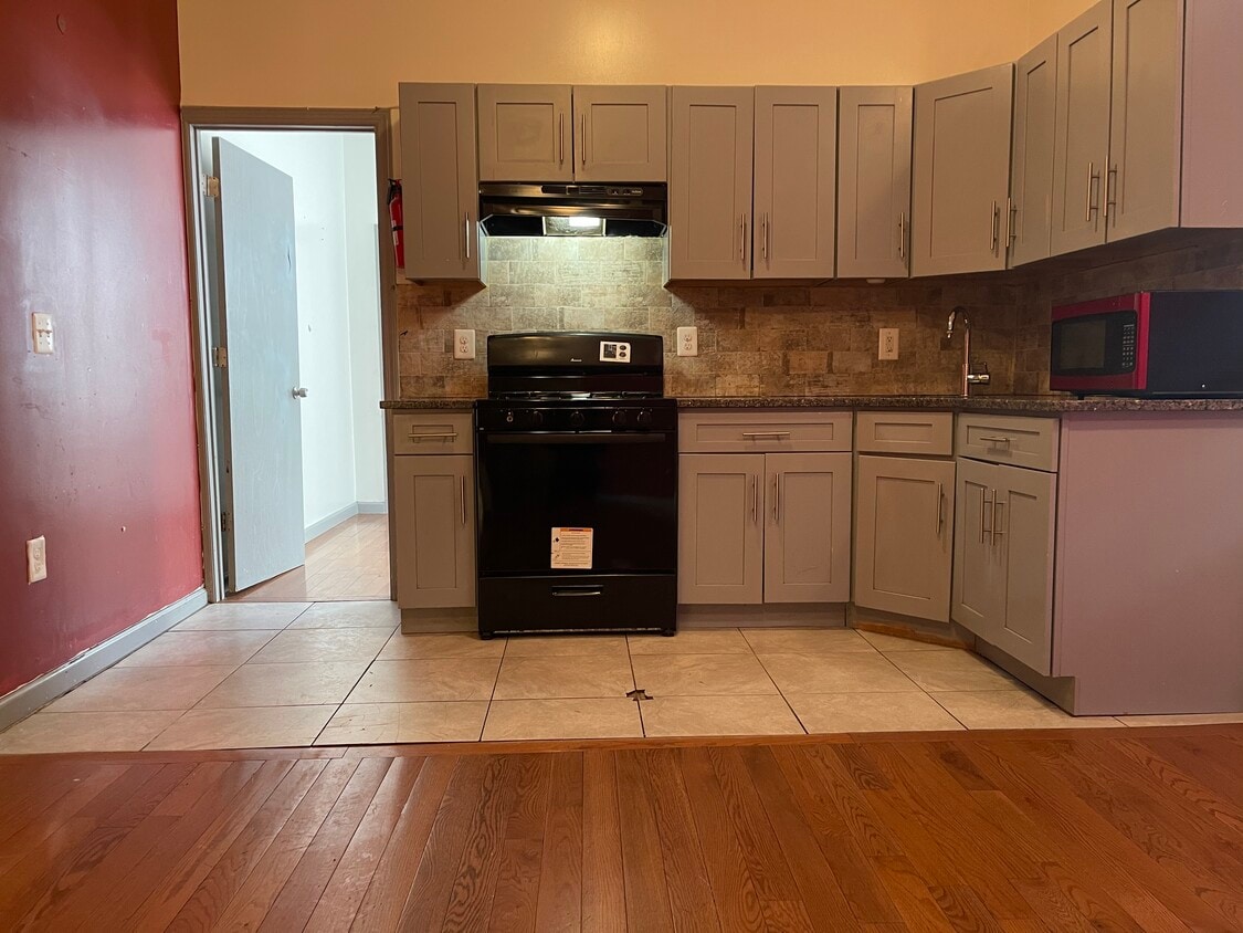 577 Bramhall Ave Unit 1, Jersey City, NJ 07304 Apartments in Jersey