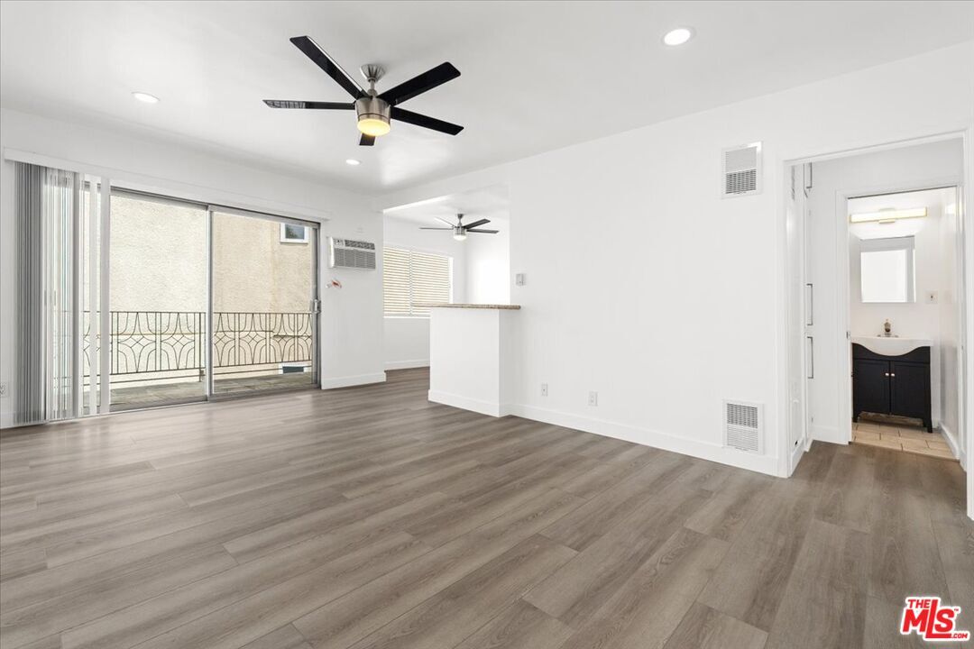 Foto principal - 612 Huntley Dr