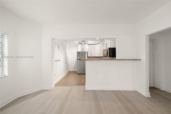 Building Photo - 3262 Elizabeth St