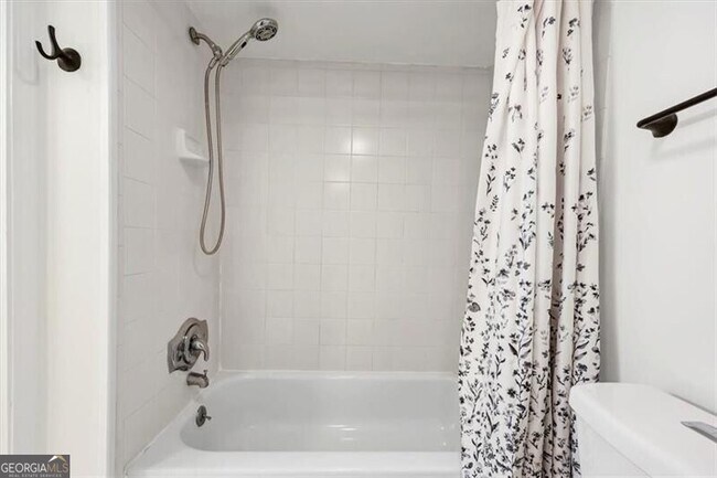 Building Photo - 21 Vista Square NW