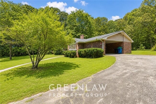 Building Photo - 3605 Flat Shoals Rd