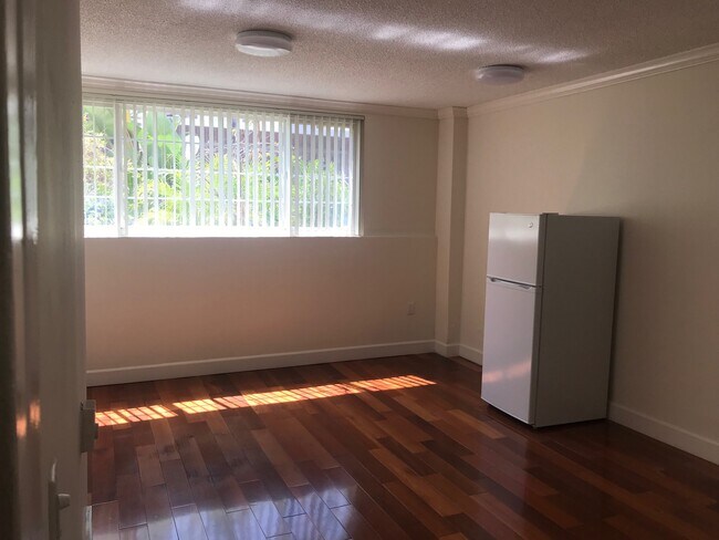 Foto del edificio - 226 N Crescent Dr