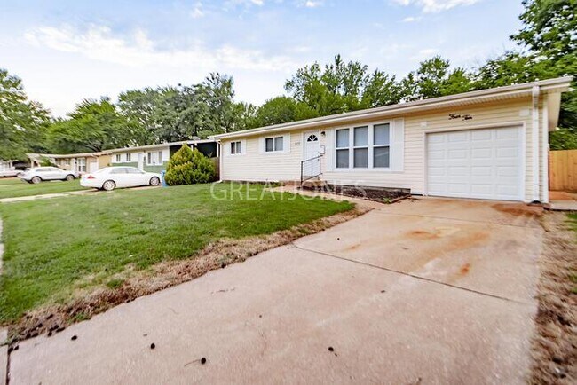 Foto del edificio - Charming 3 Bedroom in Florissant!