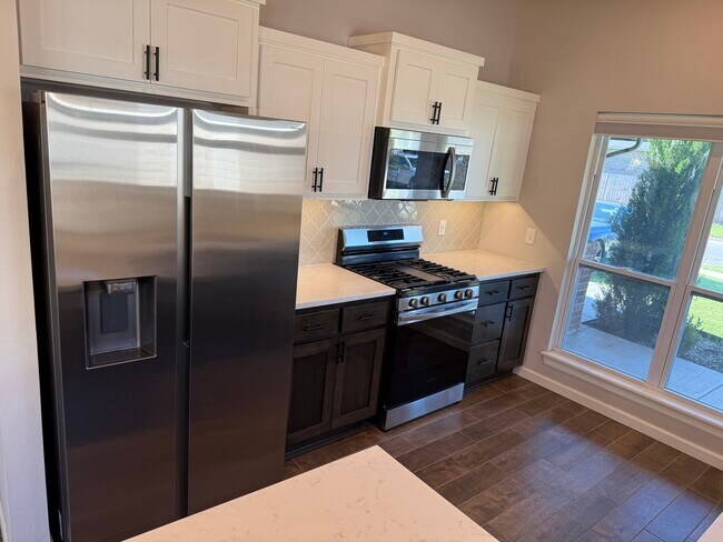 Foto del edificio - 3440 NW 179th St