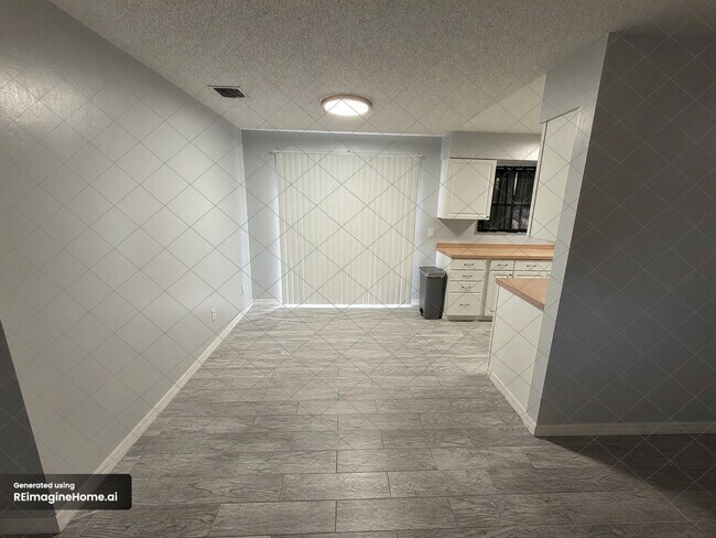 Building Photo - 1408 Sparrow St