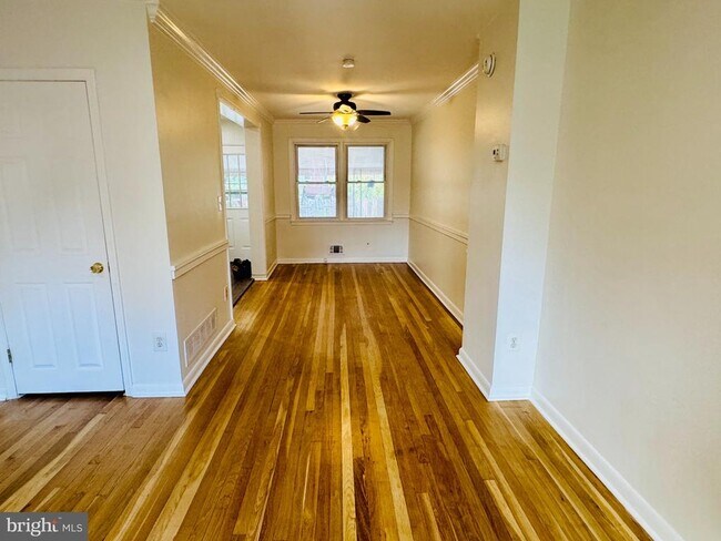 Foto del edificio - 2239 Southorn Rd