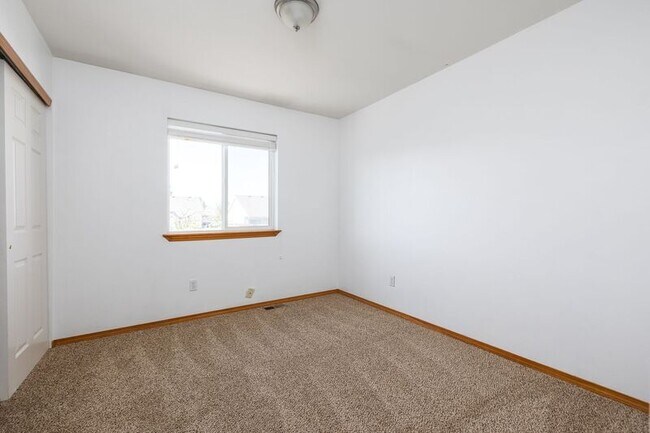 Building Photo - 7920 Chehalis Dr