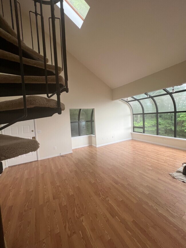 5 Telluride Ct Unit 6, Vernon, NJ 07462 Condo for Rent in Vernon, NJ