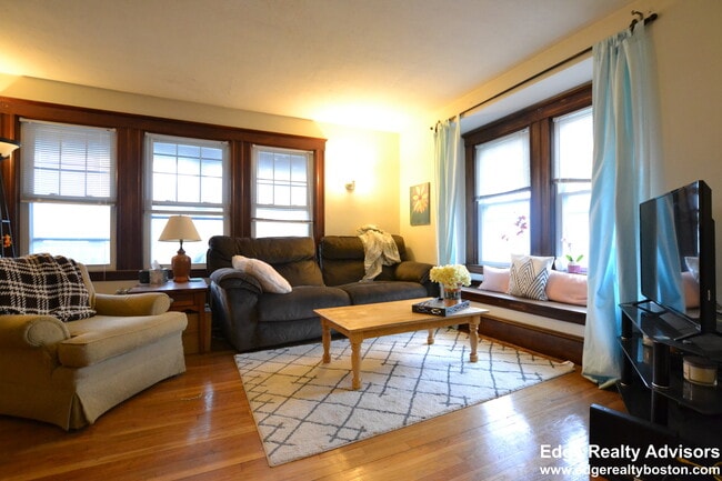 Foto del edificio - 8 Niles St