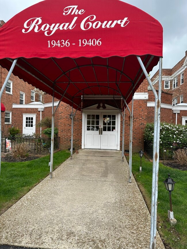19406 Van Aken Blvd Shaker Heights OH 44122 Condo for Rent in 19406 Van Aken Blvd Shaker Heights OH 44122 Condo for Rent in