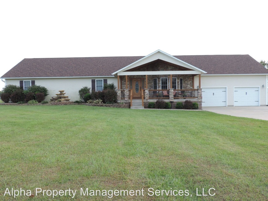 18 SW 260th Rd, Warrensburg, MO 64093 House Rental in Warrensburg, MO