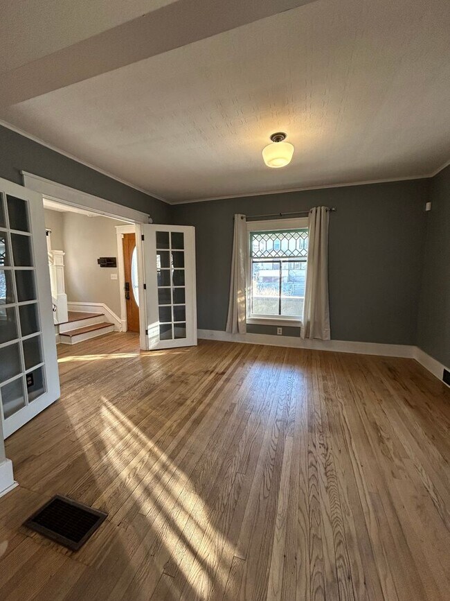 Foto del edificio - 616 S 32nd Ave