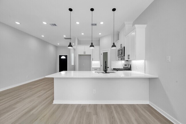 Foto del edificio - 14833 Spica Ct