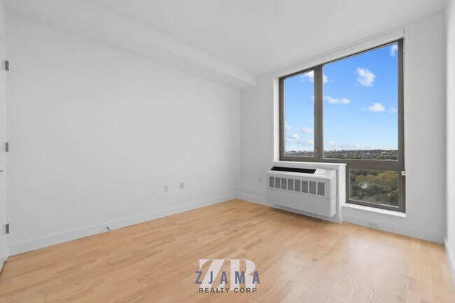 Foto del edificio - 626 Flatbush Ave