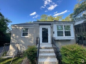 Building Photo - 1523-1525 Woodbine Ct