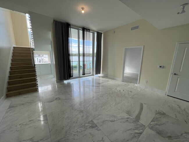 Foto del edificio - 400 Sunny Isles Blvd