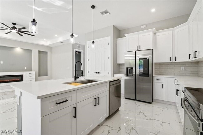 Foto del edificio - 1561 NW 26th Pl