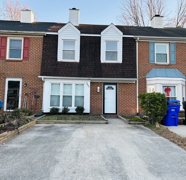 Foto del edificio - 5607 Gates Landing Rd