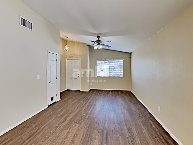 Building Photo - 7049 E Strike Eagle Way