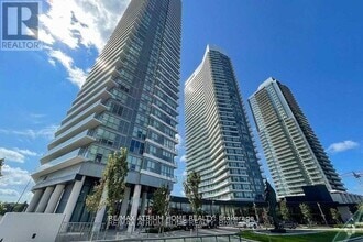 Building Photo - 117-1117 McMahon Dr