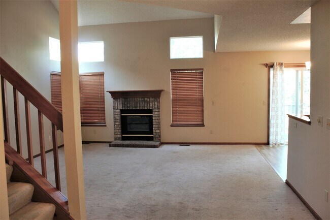 Building Photo - 8253 Wilmington Drive