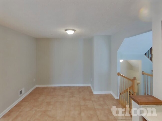 Foto del edificio - 9851 Bayline Cir