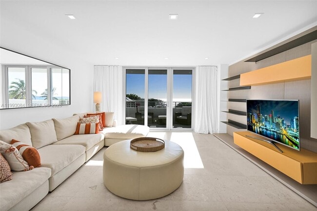 Building Photo - 5555 Collins Ave