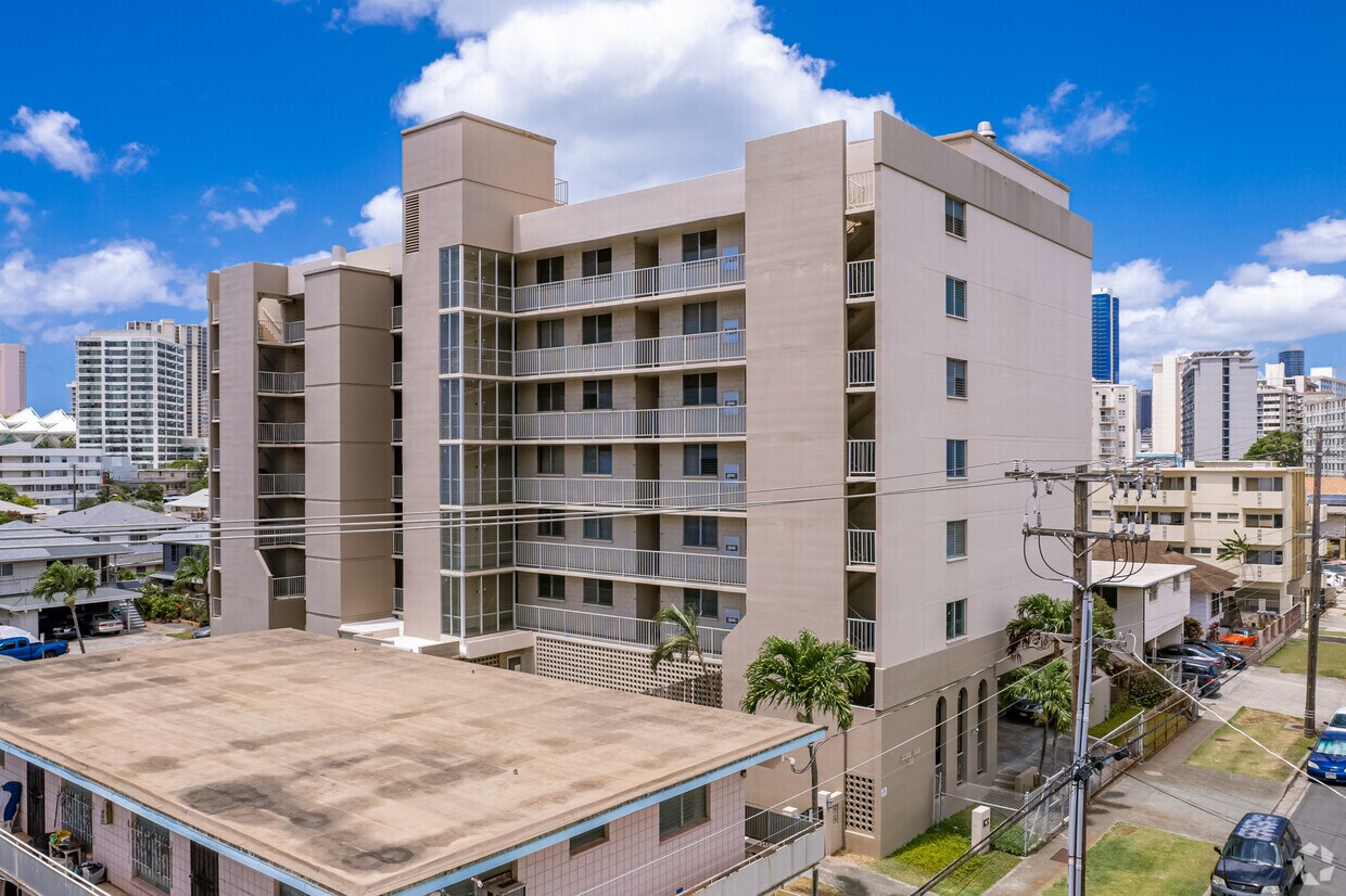 Primary Photo - Citron Villa