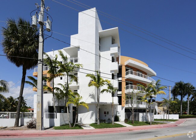 Building Photo - 7700 Tatum Waterway Dr
