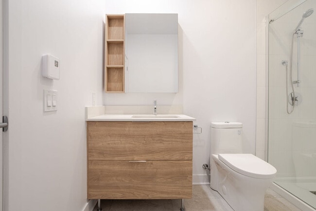 Photo du bâtiment - 7300 Rue Saint-Jacques