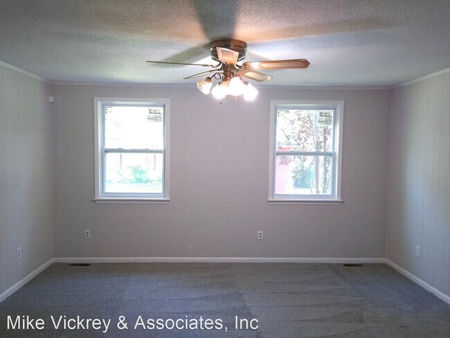 Building Photo - 3 br, 2 bath House - 2012 Shark Drive