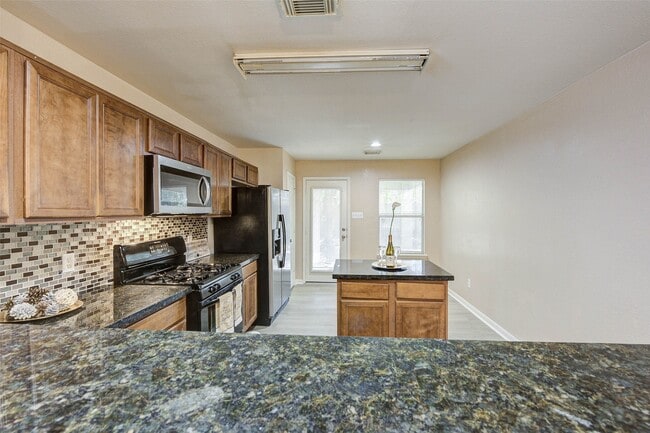 Foto del edificio - 3550 Red Meadows Dr