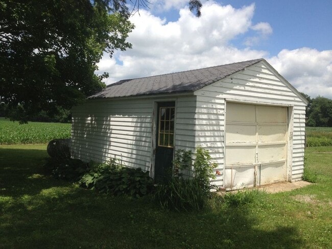 Photo - CLARKSHILL - 2 Bedroom 1 Bath House