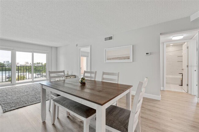 Foto del edificio - 51 Island Way