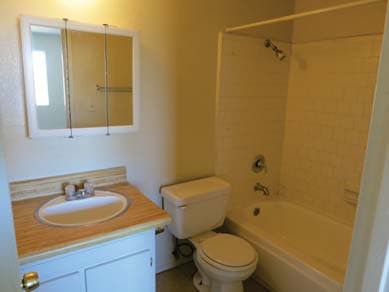 Master Bathroom - L Street Apartments