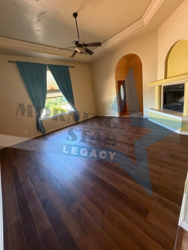 Building Photo - 4648 Mesa Rico Dr