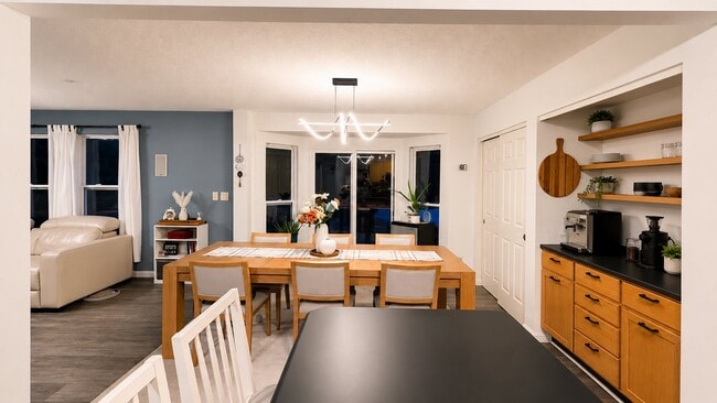 Building Photo - 3079 Summit Run Dr